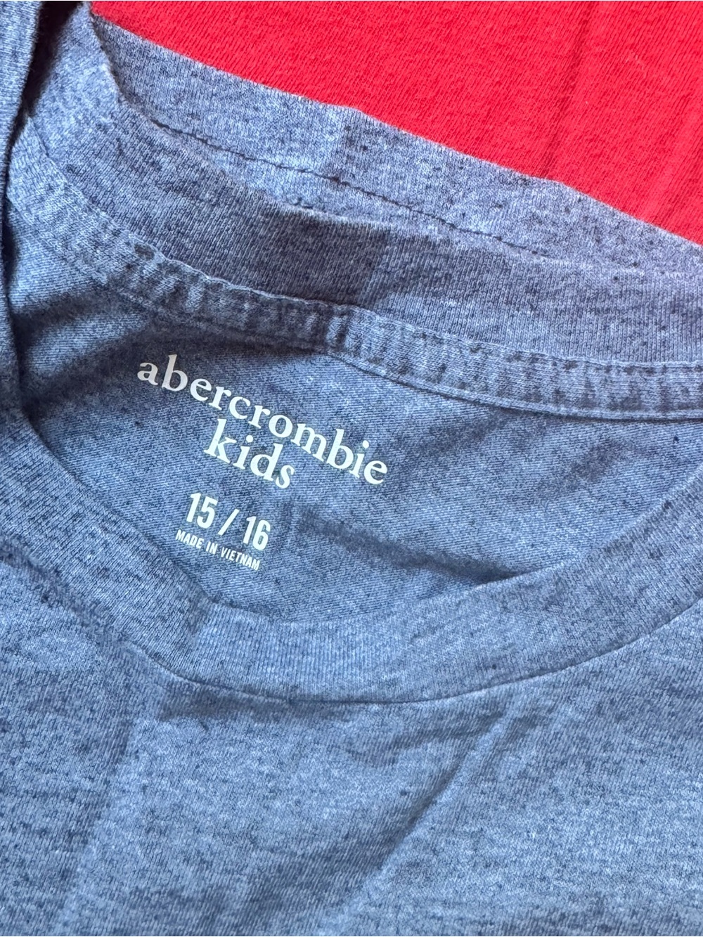 Boys A&F size 15/16 tshirt LOT - Picture 2 of 5